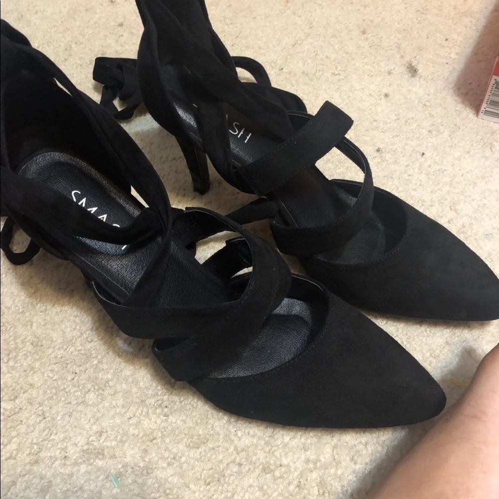 Heels - Picture 3 of 5